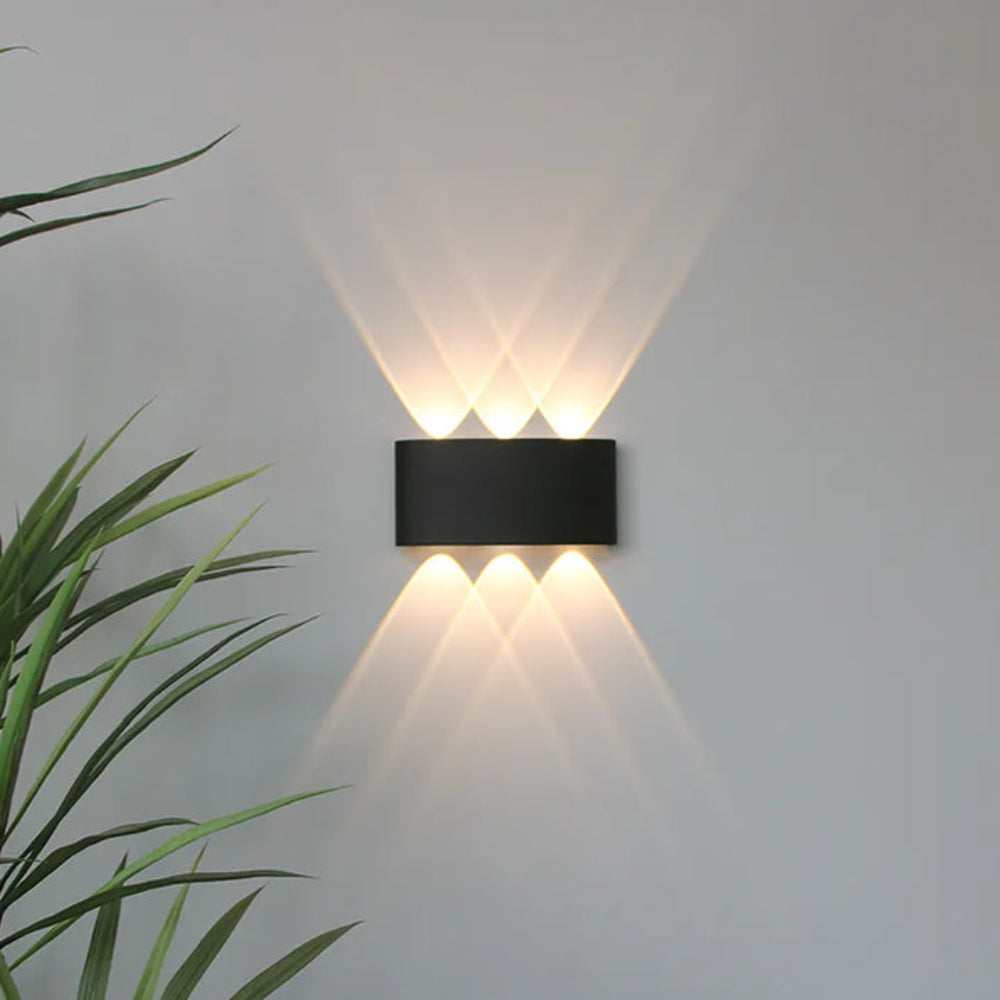 Modern Minimalist Indoor/Outdoor Wall Light - Versatile & Durable