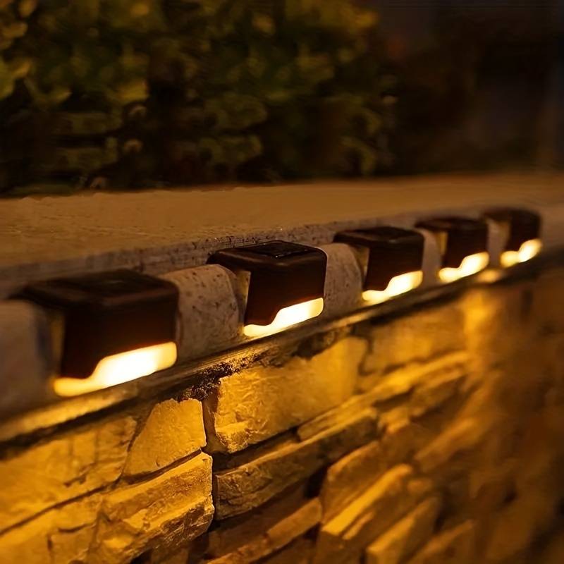 Wireless Solar-Powered LED Outdoor Light